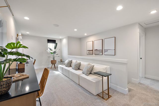 29096 Myles Andrew Drive, Lyon Charter Township, MI 48178