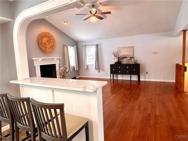 9111 Birch Circle, Marcy, NY 13403