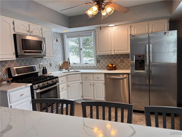 9111 Birch Circle, Marcy, NY 13403