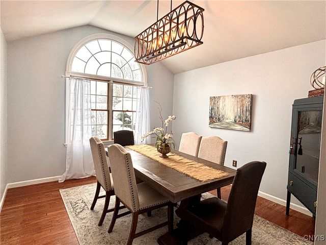 9111 Birch Circle, Marcy, NY 13403