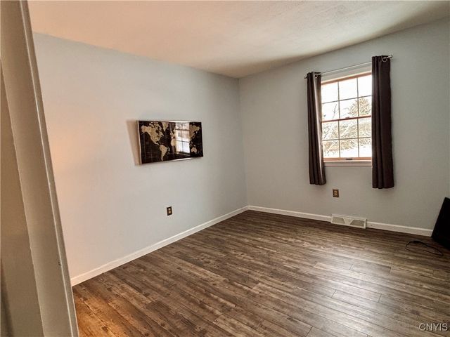 9111 Birch Circle, Marcy, NY 13403