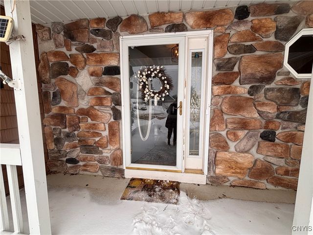 9111 Birch Circle, Marcy, NY 13403