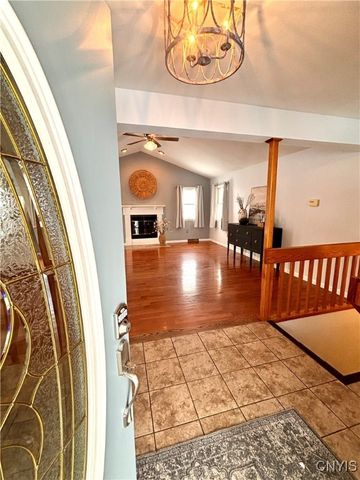 9111 Birch Circle, Marcy, NY 13403