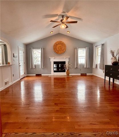 9111 Birch Circle, Marcy, NY 13403