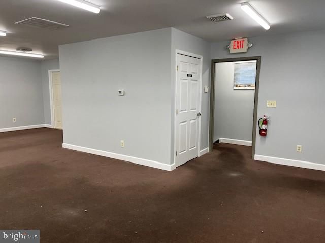 140 ROUTE 33, Hamilton, NJ 08619