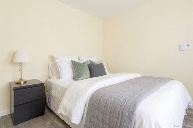 18 Barrett Place, Beacon, NY 12508