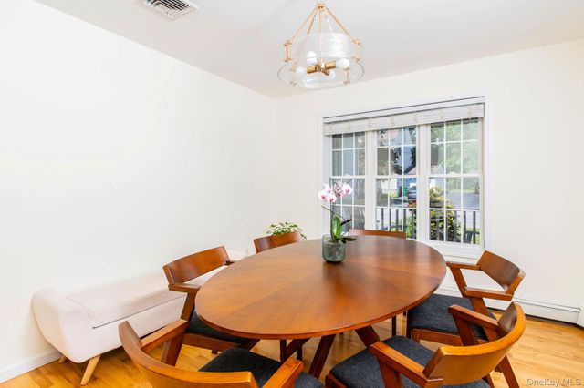 18 Barrett Place, Beacon, NY 12508