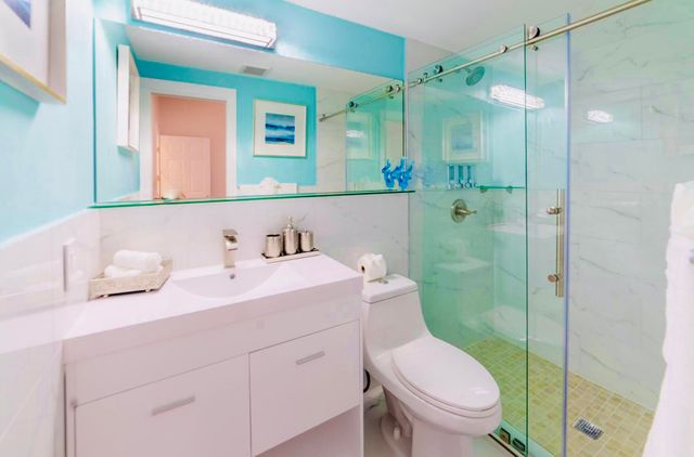 420 SW 1st Avenue, Boynton Beach, FL 33435