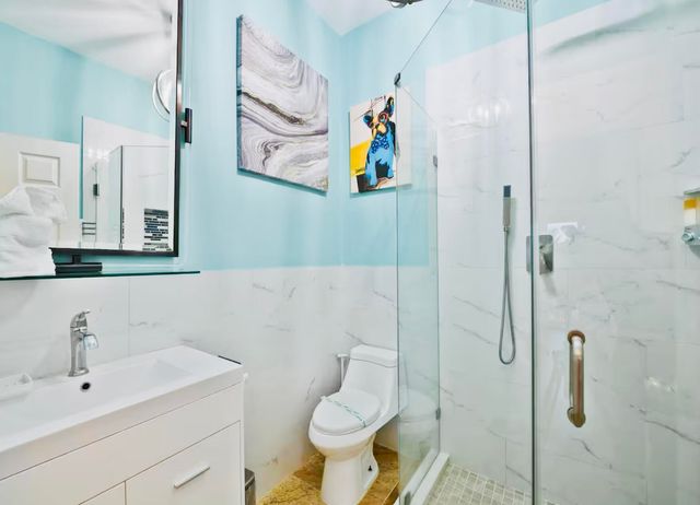 420 SW 1st Avenue, Boynton Beach, FL 33435