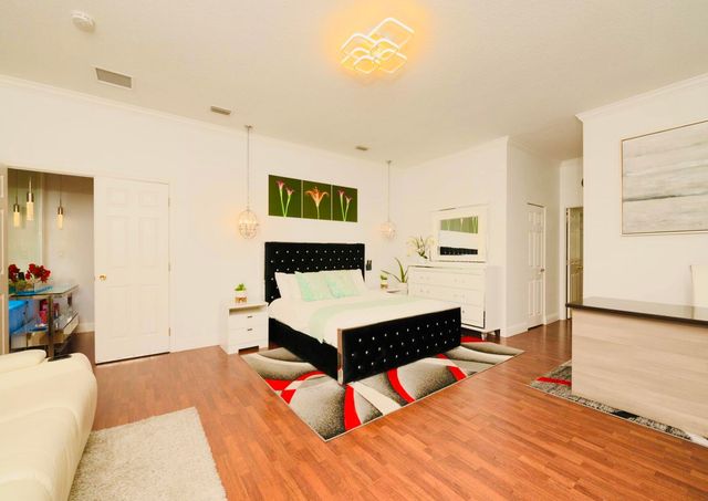 420 SW 1st Avenue, Boynton Beach, FL 33435