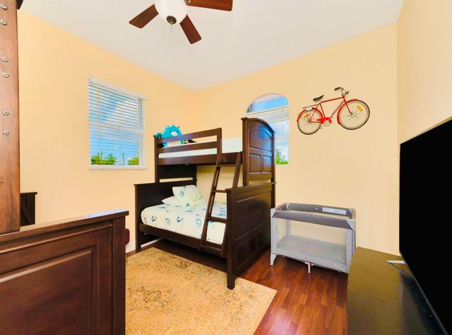 420 SW 1st Avenue, Boynton Beach, FL 33435
