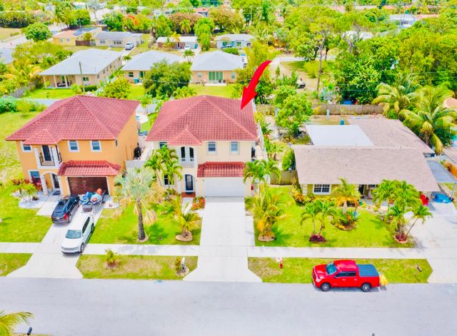 420 SW 1st Avenue, Boynton Beach, FL 33435