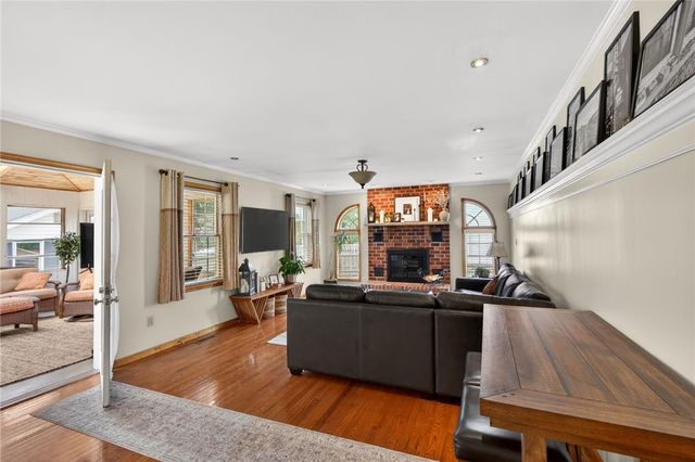 164 Kingsbury Court, Upper Nazareth Twp, PA 18064