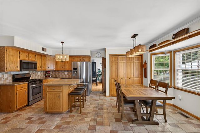 164 Kingsbury Court, Upper Nazareth Twp, PA 18064