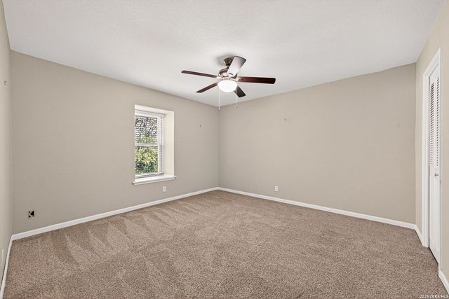 1045 Shook 105 B, Olmos Park, TX 78212