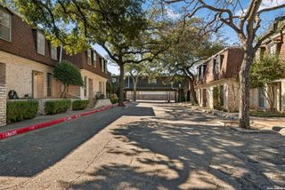 1045 Shook 105 B, Olmos Park, TX 78212