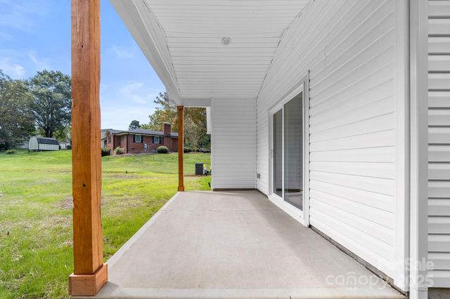 501 Melville Road, Cherryville, NC 28021