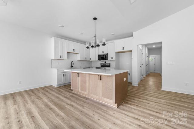 501 Melville Road, Cherryville, NC 28021