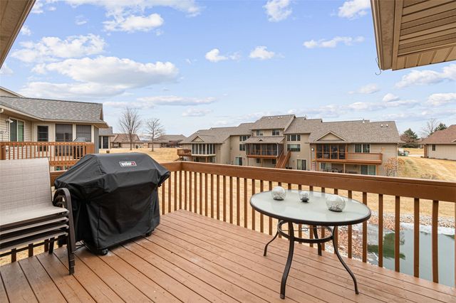 755 Broadmoor Drive, North Liberty, IA 52317