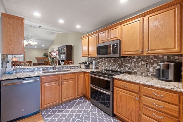 755 Broadmoor Drive, North Liberty, IA 52317