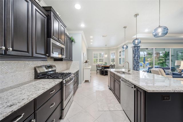 514 HONEYFLOWER LOOP, Bradenton, FL 34212