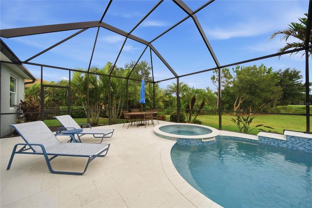 514 HONEYFLOWER LOOP, Bradenton, FL 34212