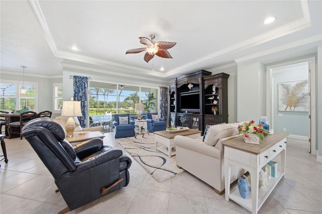 514 HONEYFLOWER LOOP, Bradenton, FL 34212