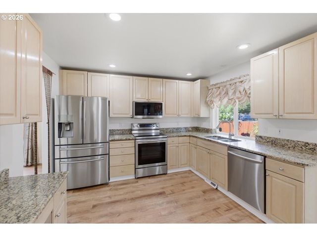 4967 Sw ROSEBERRY St, Corvallis, OR 97333