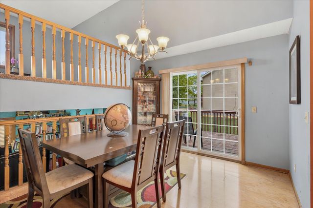7208 90th Trail N, Brooklyn Park, MN 55445