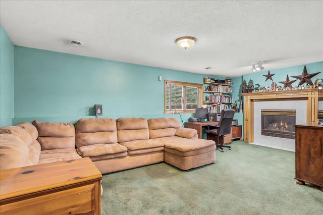 7208 90th Trail N, Brooklyn Park, MN 55445