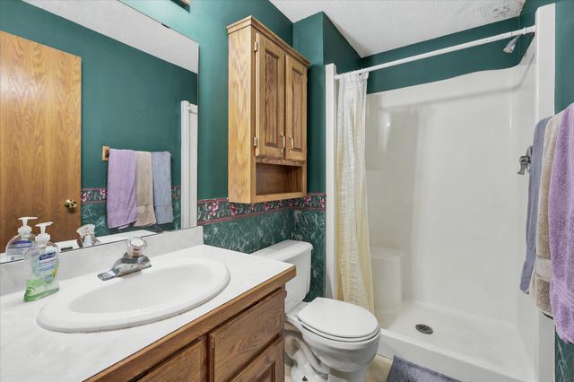 7208 90th Trail N, Brooklyn Park, MN 55445