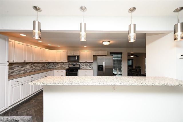 5207 Gargasz Drive, Lorain, OH 44053