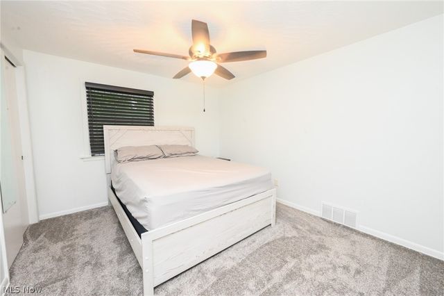 5207 Gargasz Drive, Lorain, OH 44053