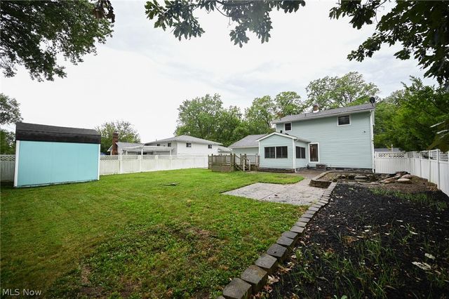 5207 Gargasz Drive, Lorain, OH 44053