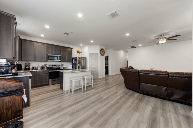 314 State Loop, Troy, TX 76579