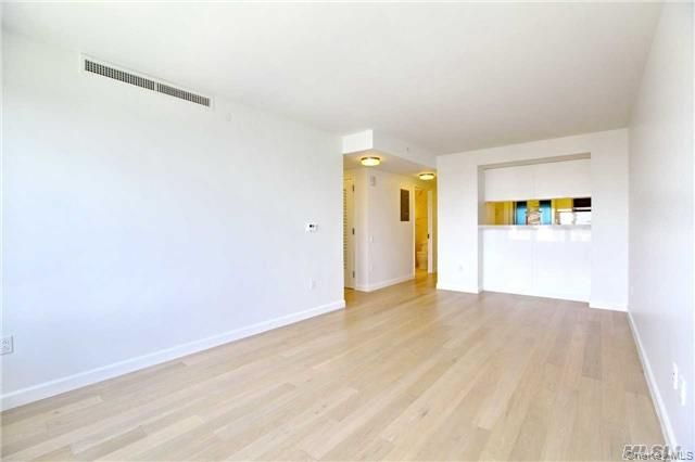 13835 39th Avenue 12L, Flushing, NY 11354