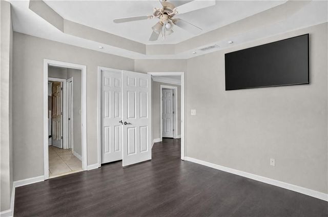 1035 Eagles Brooke Dr, Locust Grove, GA 30248