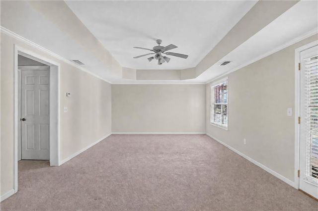 1035 Eagles Brooke Dr, Locust Grove, GA 30248