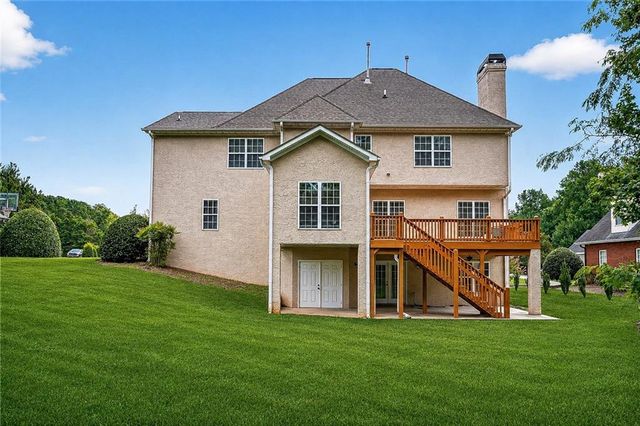 1035 Eagles Brooke Dr, Locust Grove, GA 30248