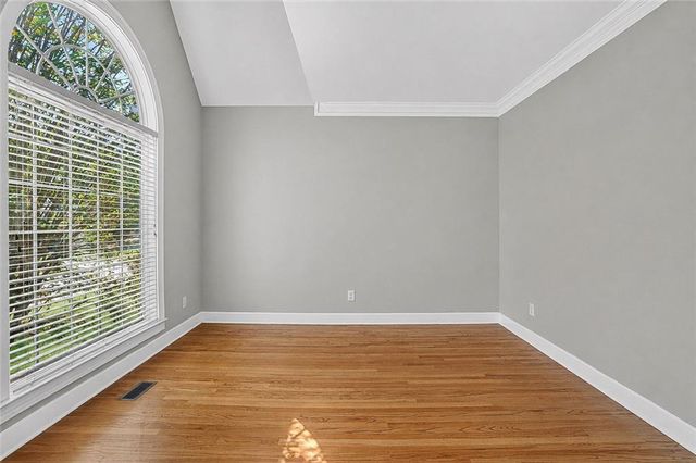 1035 Eagles Brooke Dr, Locust Grove, GA 30248