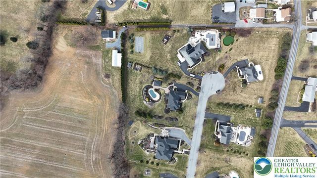 4450 Scheidys Road, Coplay Boro, PA 18037