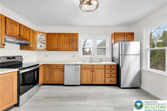 4450 Scheidys Road, Coplay Boro, PA 18037