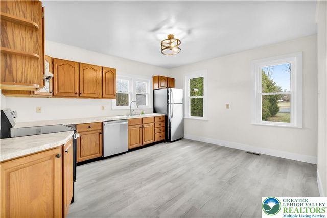 4450 Scheidys Road, Coplay Boro, PA 18037