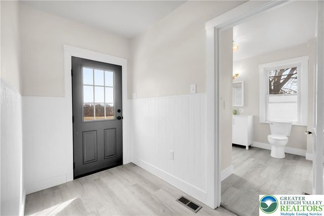 4450 Scheidys Road, Coplay Boro, PA 18037