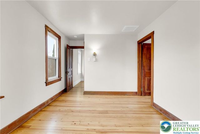 4450 Scheidys Road, Coplay Boro, PA 18037