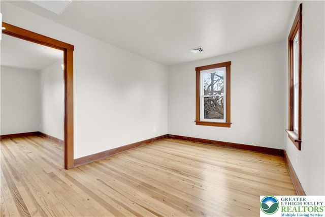 4450 Scheidys Road, Coplay Boro, PA 18037