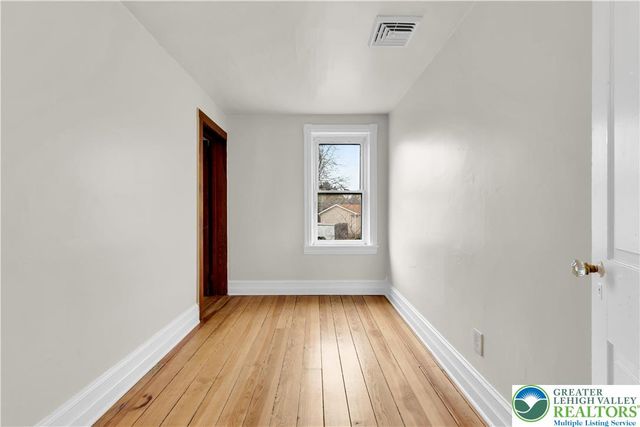 4450 Scheidys Road, Coplay Boro, PA 18037