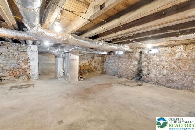 4450 Scheidys Road, Coplay Boro, PA 18037