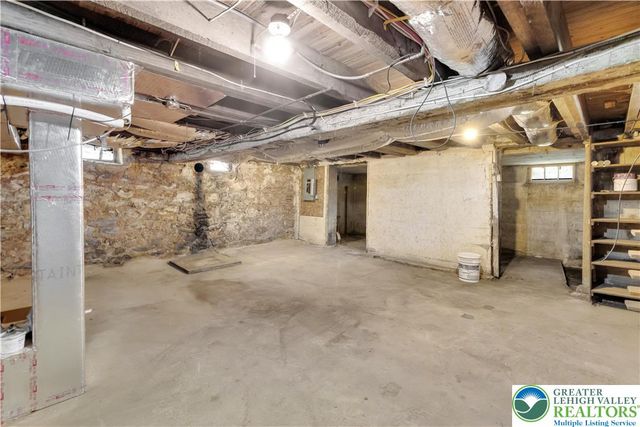 4450 Scheidys Road, Coplay Boro, PA 18037