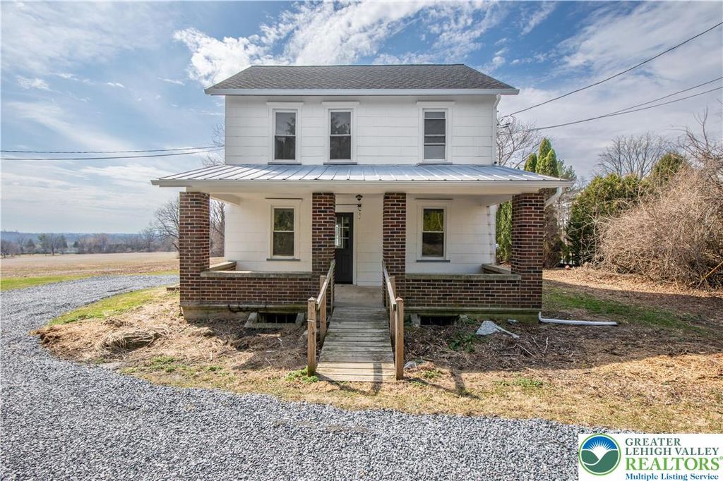 4450 Scheidys Road, Coplay Boro, PA 18037
